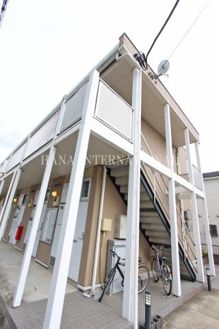 レオパレス上台ハイツの外観