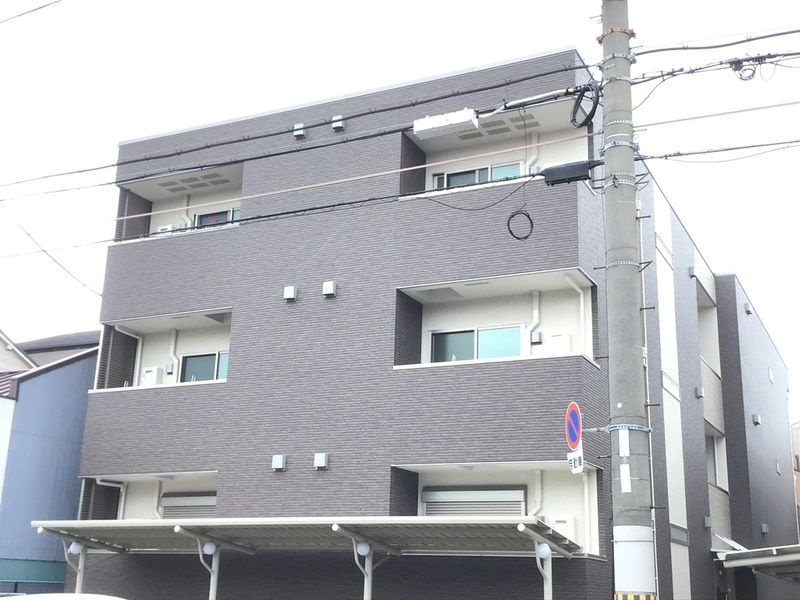 フジパレス遠里小野Ⅵ番館の外観