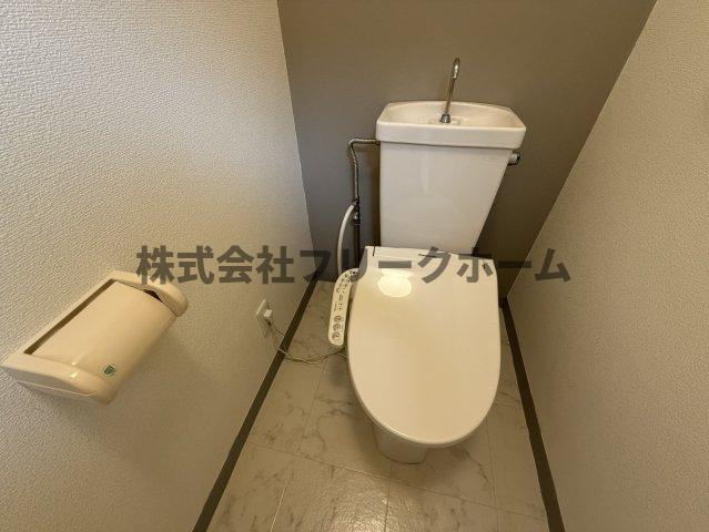 小金井市本町２丁目の賃貸マンションのトイレ