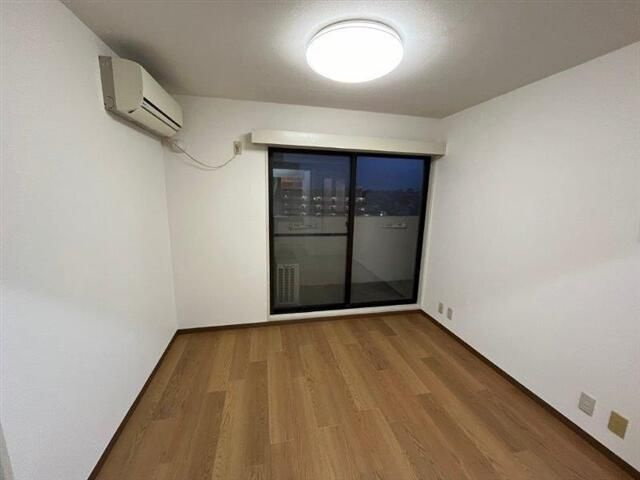 グランデージ要町の寝室