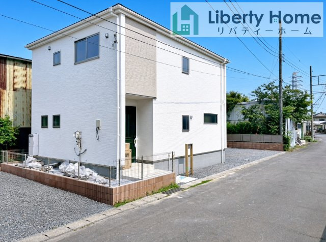 第1下妻市下妻丁　新築戸建　2号棟の外観|ご予約をいただければ、『平日の空いた時間』『周辺物件まとめて見たい』『1件だけ見たい』ももちろん可能です♪
お気軽にお問合せください♪