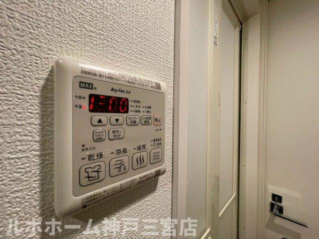 セレニテ神戸ミラクの浴室