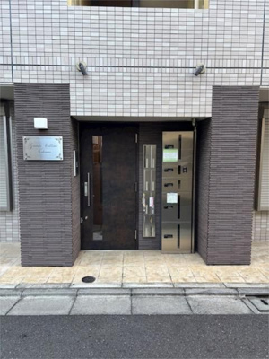 【エントランス】 | グランドコリーヌ中野