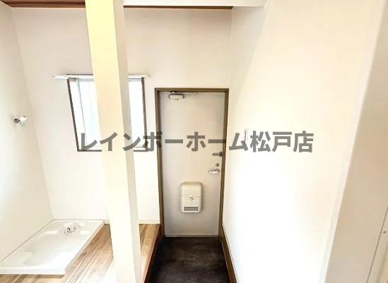 Ｓａｋｕｒａ矢切駅前の玄関