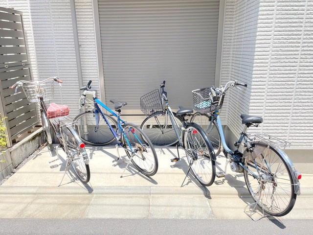 メゾン　ブランシェの駐車場