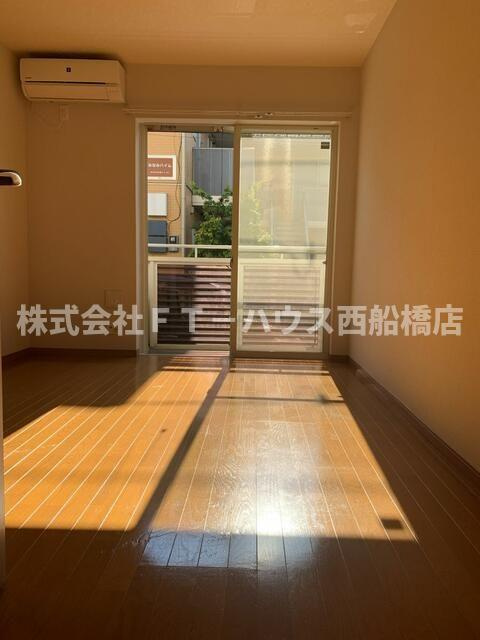 コンフォート・サワダＡの寝室
