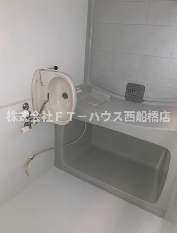 コンフォート・サワダＡの洗面所