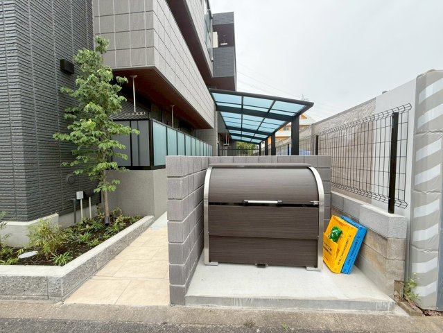 Ｂｏｎｈｅｕｒ　ｄｅ　Ｃｈｉｅｎ　Ｋｉｔａａｙａｓｅの設備|専用ゴミ捨て場
