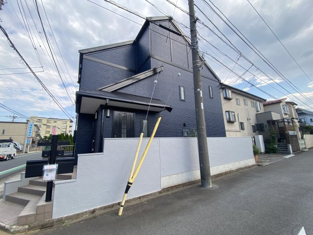 東村山市恩多町　二世帯住宅の前面道路含む現地写真