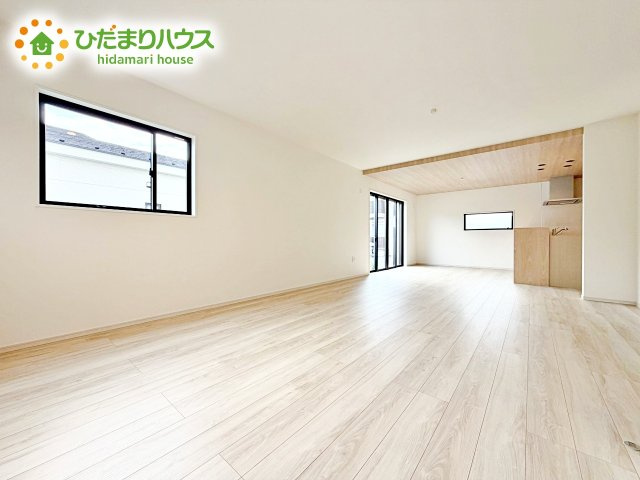 【居間・リビング】 | 水戸市吉沢町5期　新築戸建　1号棟 | 大型テレビに大型ソファー(^^)どんなインテリアにするか考えただけでわくわくしますね！