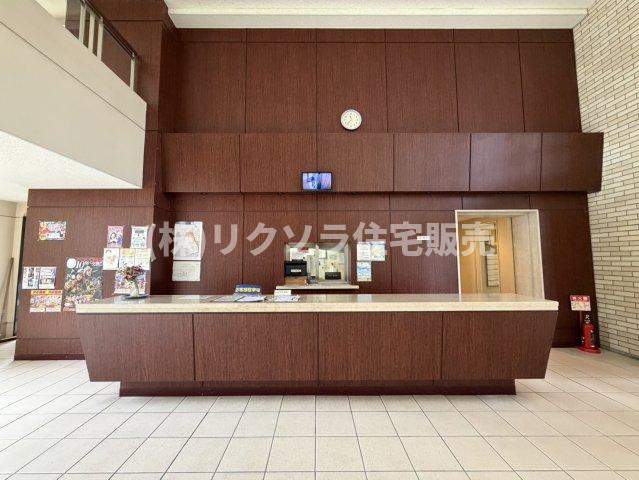 ルネヒューマンズガーデン枚方の受付|■物件内覧・資金計画相談・住宅ローン相談、リフォーム相談、お問合せ受付中■
※当日・翌日のご内覧、ご相談はお電話でのお問合せがスムーズです！