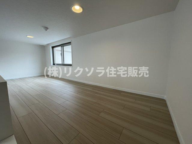 ルネヒューマンズガーデン枚方の内装|広々ロフト
■物件内覧・資金計画相談・住宅ローン相談、リフォーム相談、お問合せ受付中■
※当日・翌日のご内覧、ご相談はお電話でのお問合せがスムーズです！