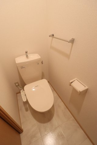 クレールヴィラ三和 A/B/Cのトイレ