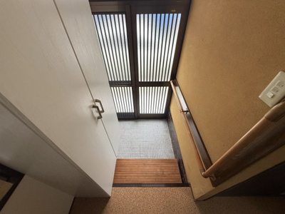 【玄関】 | 高鷲9丁目戸建