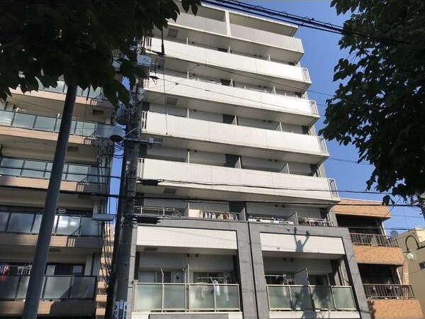 フローライト上前津の外観