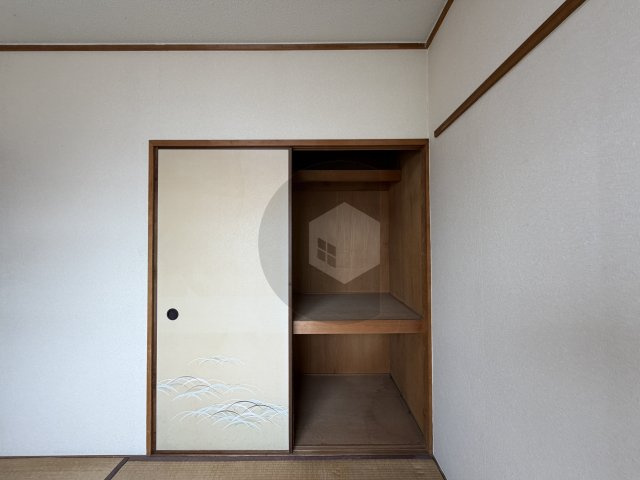 ハイツタカハシの収納