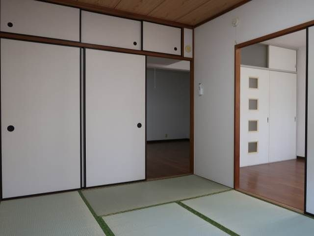 パールメゾン鏑木の和室
