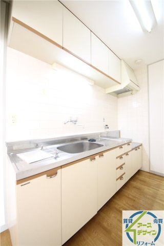 プレジオ王塚台のキッチン|※類似部屋