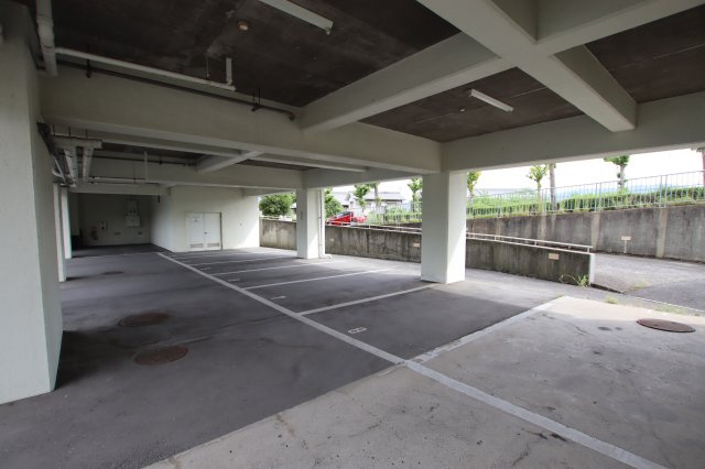 【駐車場】 | 石坂スカイハイツ