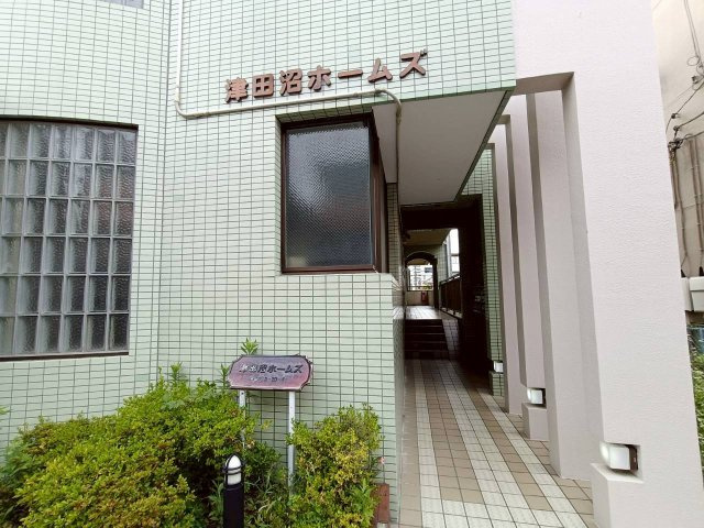 津田沼ホームズのエントランス
