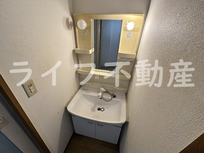 ビューティーセゾン和の独立洗面台|使いやすい独立洗面台です