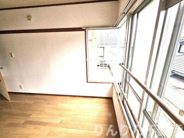 【洋室】 | 三好コーポ | 個人の部屋や寝室として使える洋室です