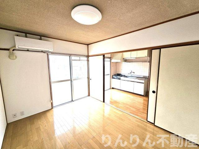 【居間・リビング】 | 三好コーポ | ゆったりとした居間です