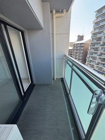 Ｍ－ＲＥＳＩＤＥＮＣＥ新大阪Ｇａｒｄｅｎのバルコニー