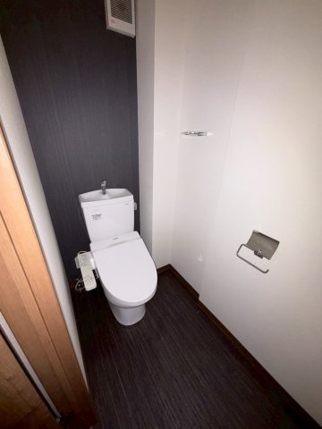 ブラントゥール芦屋のトイレ