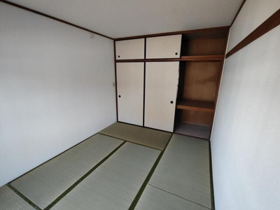【寝室】 | ロイヤルストーク