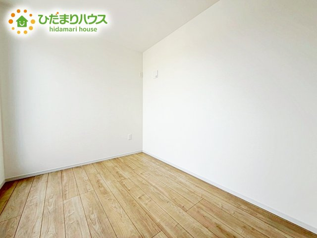 【洋室】 | 水戸市赤塚1期　新築戸建　1号棟 | 夏場に心地良いひんやり感はフローリングならでは☆彡