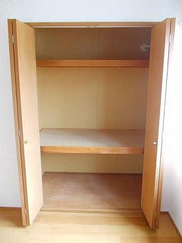 ローテローゼＹの収納|大きなものも収納できそうです