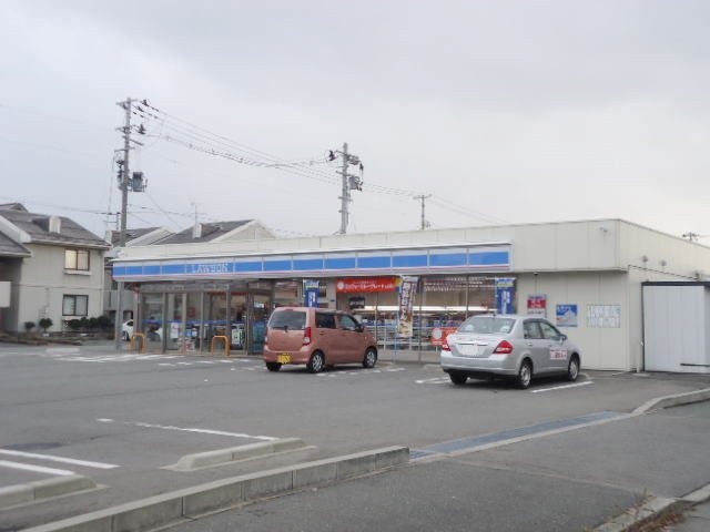 ラ・カンパネラⅡーＡの周辺|ローソン 秋田泉中央三丁目店まで500m
