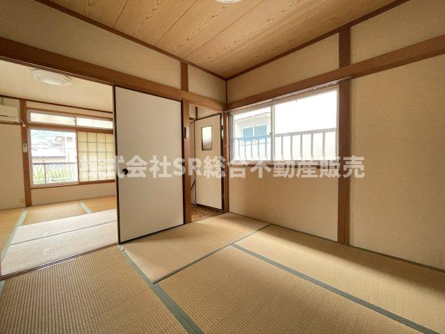 六万寺町3丁目中古戸建の寝室|使い勝手のいい寝室です