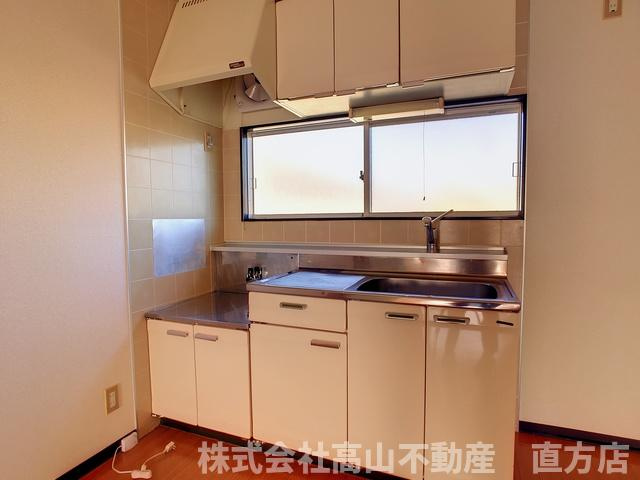 直方市大字知古のアパートのキッチン