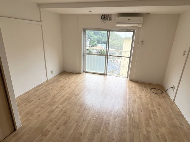 【洋室】 | 岡本梅林住宅　5号棟