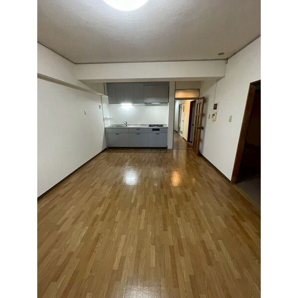 金山グランドハイツ｜名古屋市の賃貸ならMy賃貸の居間・リビング|金山グランドハイツ