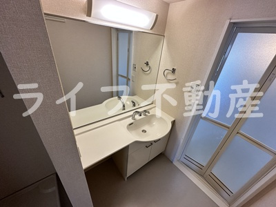 ボーセジュールの独立洗面台|独立洗面台で身支度をすべて済ませてしまいましょう