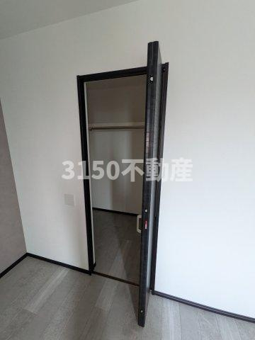 Jumeaux RH Bの玄関|建築中です。