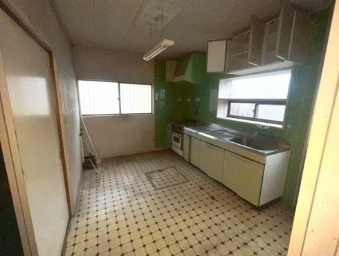 【中古】坂戸市石井中古住宅のキッチン|キッチンでお料理をお楽しみください