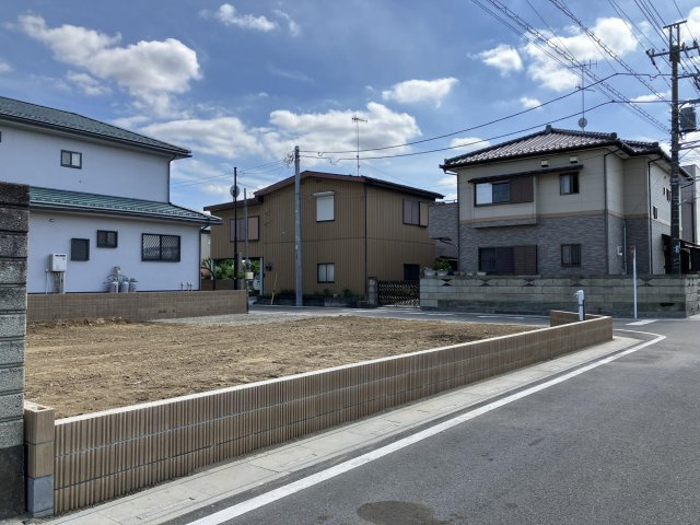 BLOOMING GARDEN　行田市富士見町2丁目の外観