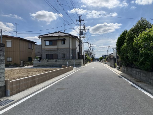 BLOOMING GARDEN　行田市富士見町2丁目の前面道路含む現地写真