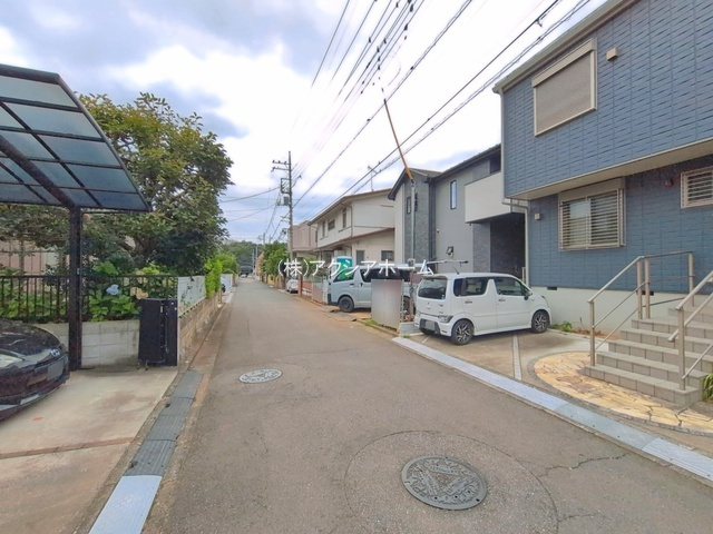 所沢市中新井4丁目・全1棟　新築一戸建　～LDK17帖～の前面道路含む現地写真|2026年8月4日撮影