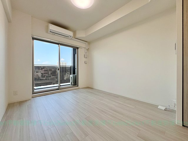 ディアレイシャス名古屋太閤通Ⅲの洋室