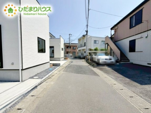 【バルコニー】 | 水戸市赤塚1期　新築戸建　2号棟 | お布団など大きいものも、充分に干せる広さがございます。