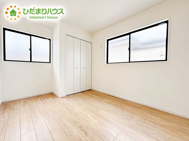【洋室】 | 水戸市赤塚1期　新築戸建　2号棟 | ご家族様一人ひとりの大切なプライベート空間。シンプルなデザインなので、趣味・感性で個性的に飾ることができます♪