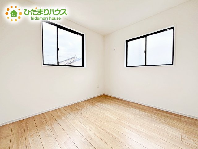 【洋室】 | 水戸市赤塚1期　新築戸建　2号棟 | お子様の成長に合わせて、自由に模様替えできるように考えた、シンプルな洋室。