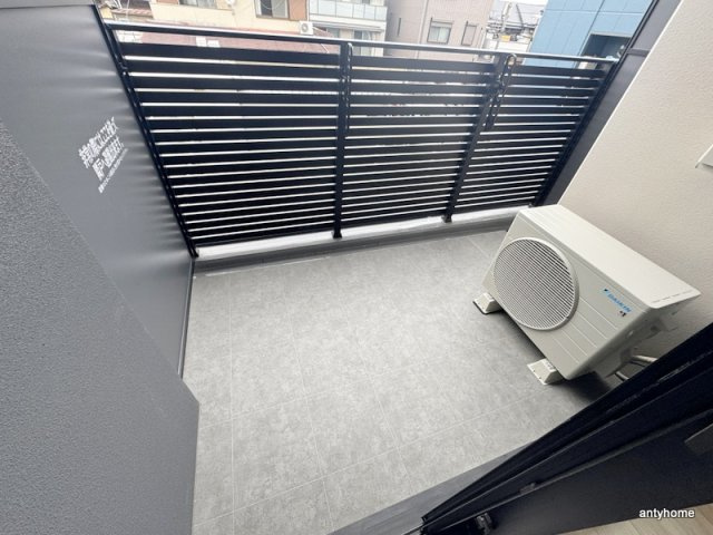 Louis Residence 天王寺町北　仲介手数料無料のバルコニー