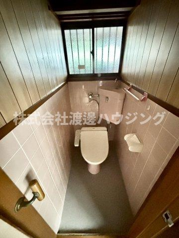 野江内代一戸建のトイレ