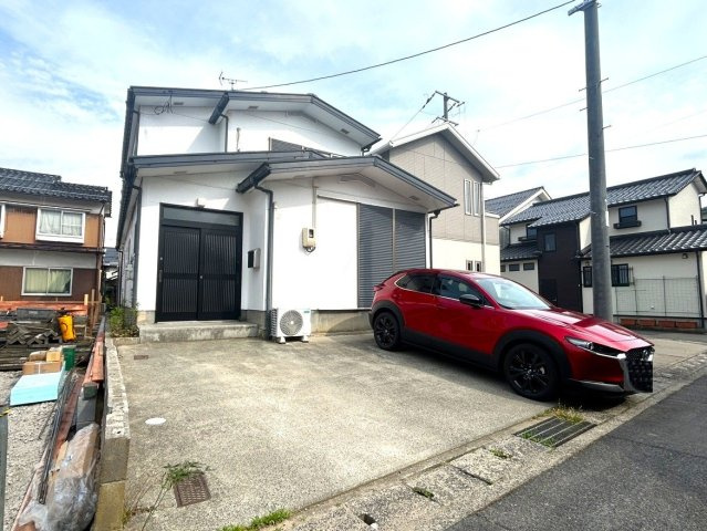 【駐車場】の画像